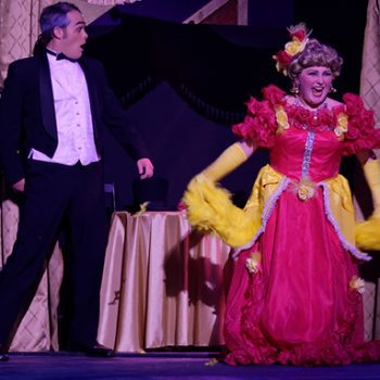 Hello, Dolly! Performance live