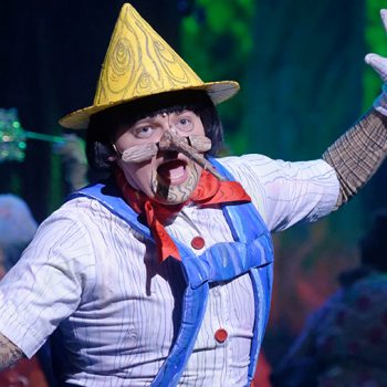 Pinocchio from Shrek the musical singing