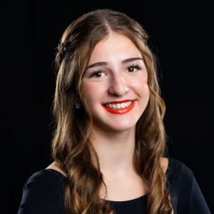 portrait of Rylie Hage